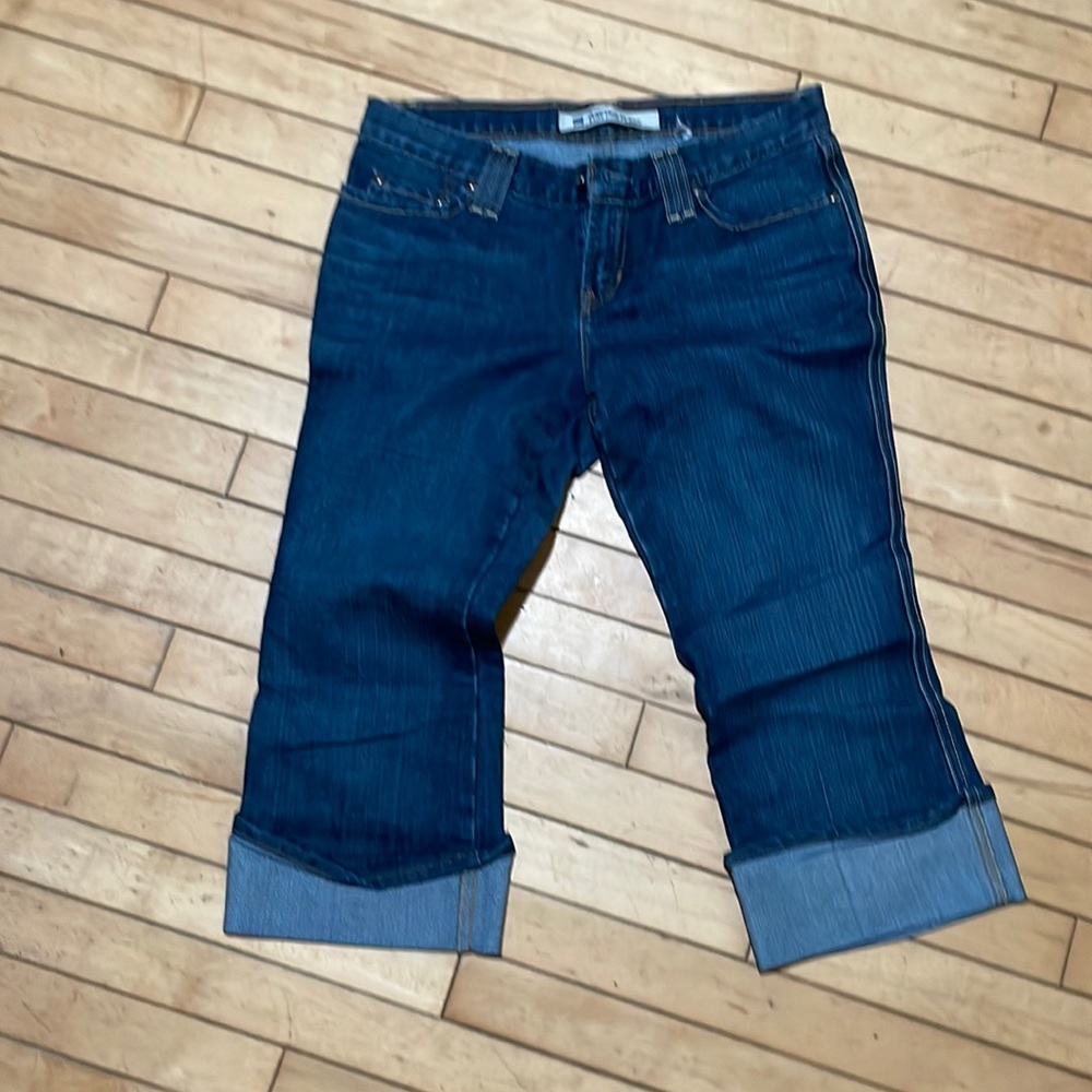 Capris